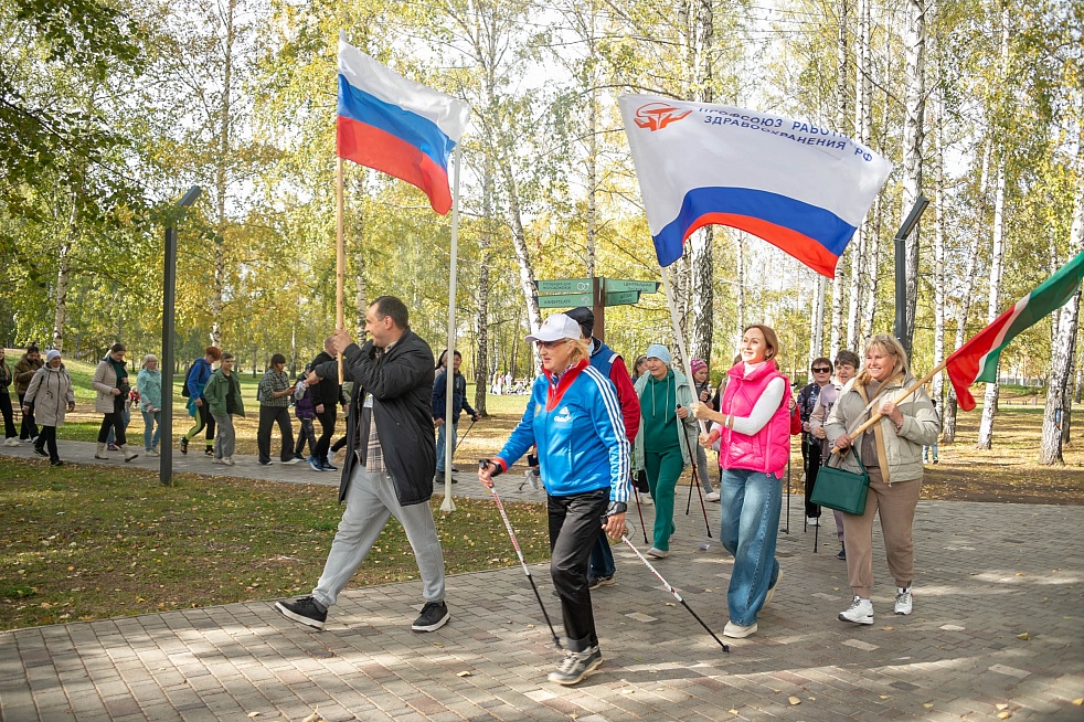 Нижнекамцы приглашаются на Всероссийскую акцию «10 000 шагов к жизни»